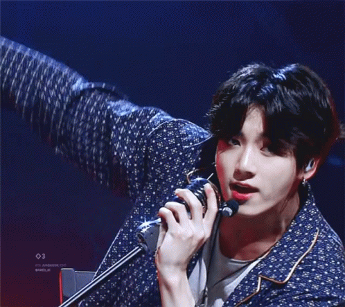 Jungkook gif