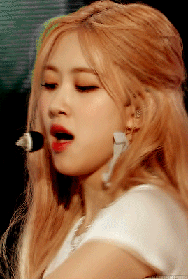 Rosé gif