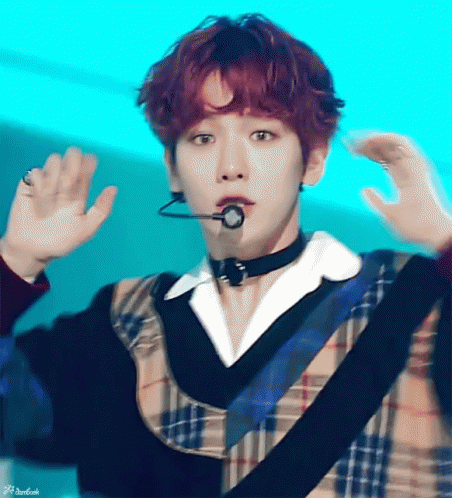 Baekhyun gif