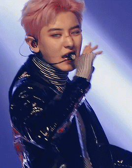 Chanyeol gif