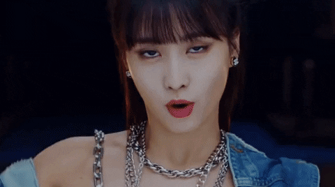 Momo gif