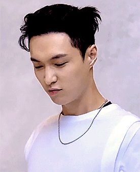 Lay Zhang gif