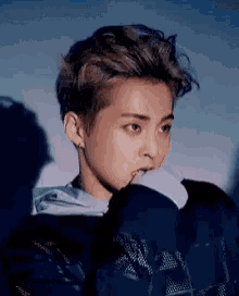 Xiumin gif