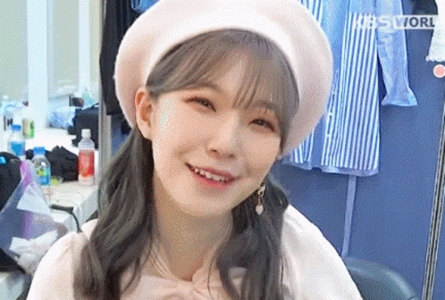 Jiheon gif