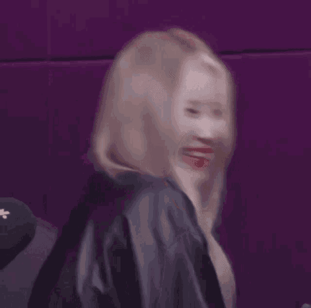 Baek Yerin gif