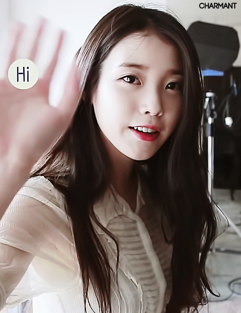 IU gif