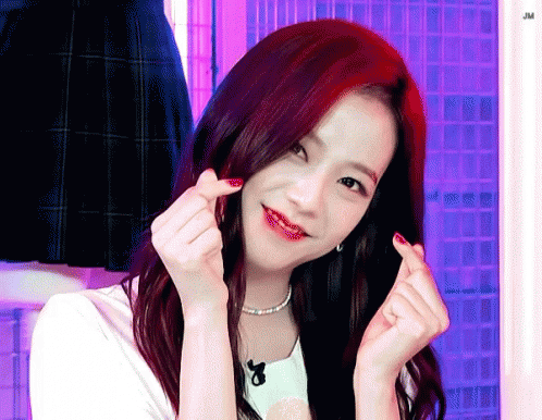 Jisoo gif
