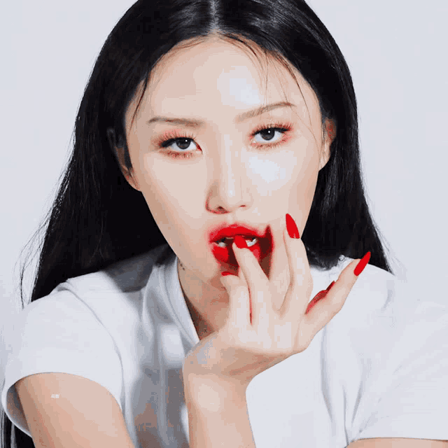 Hwasa gif