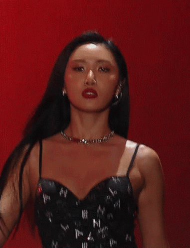 Hwasa gif
