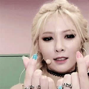 HyunA gif