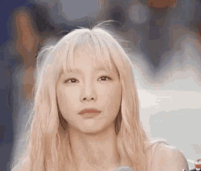Taeyeon gif