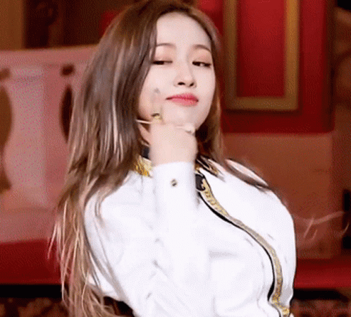 Yujin gif