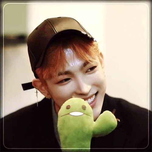 Hongjoong gif