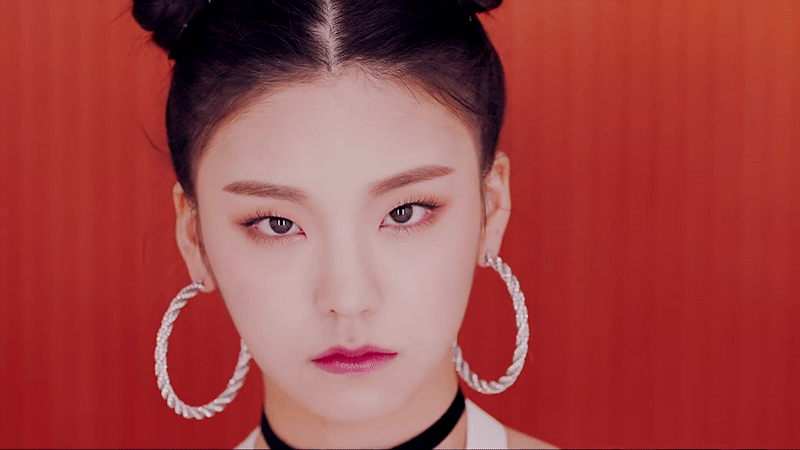 Yeji gif