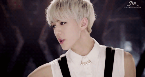 Sehun gif