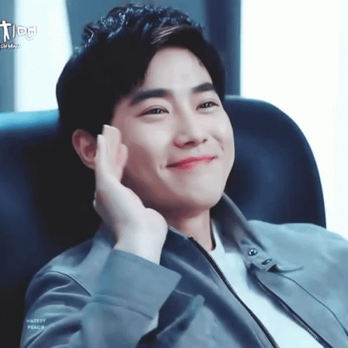 Suho gif
