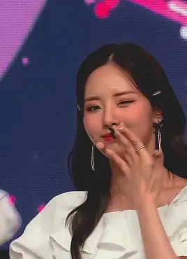 Jiwon gif