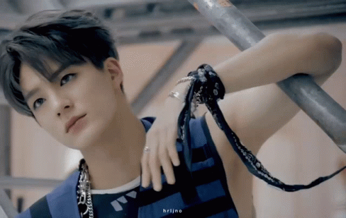 Jeno gif