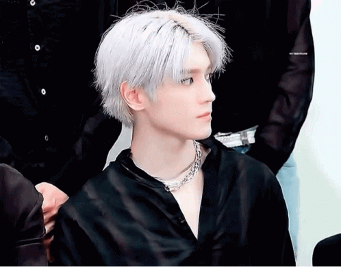 Taeyong gif