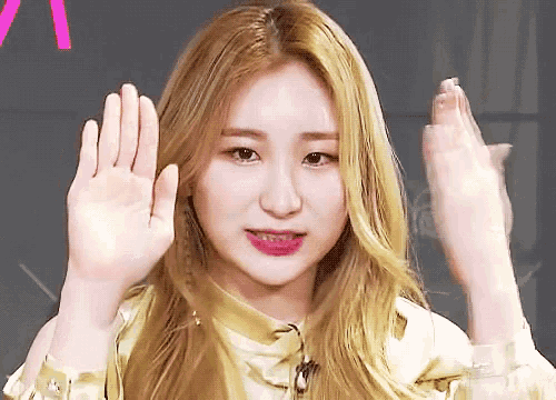 Chaeyeon gif