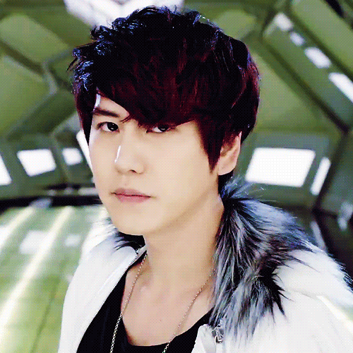 Kyuhyun gif