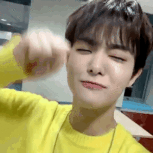 Park Jihoon gif