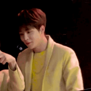 Park Jihoon gif