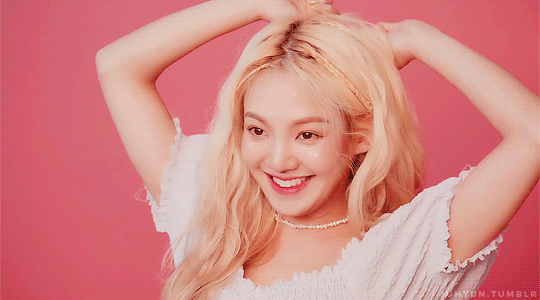 Hyoyeon gif