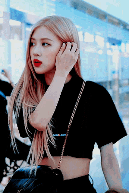 Rosé gif