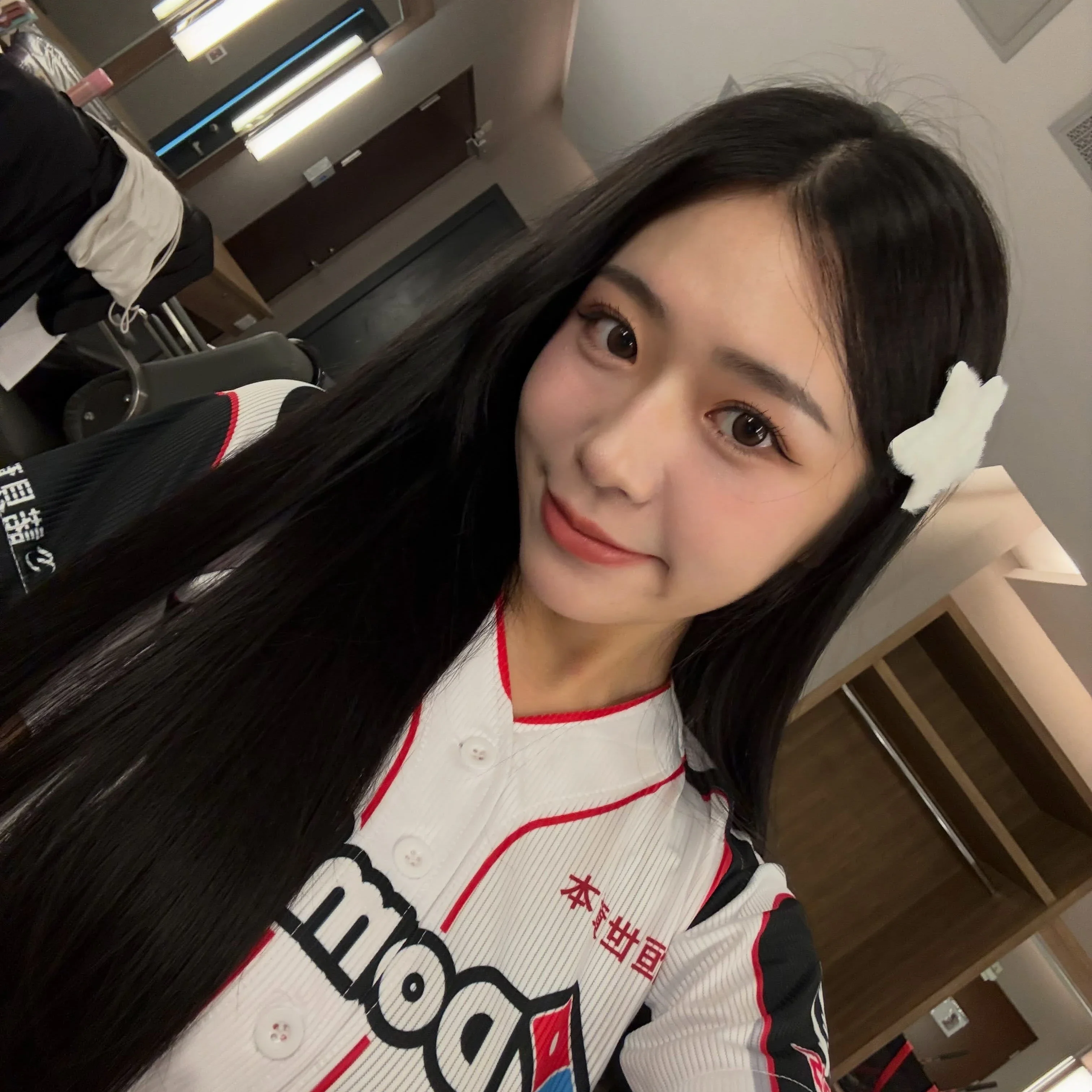 Nicole gallery image