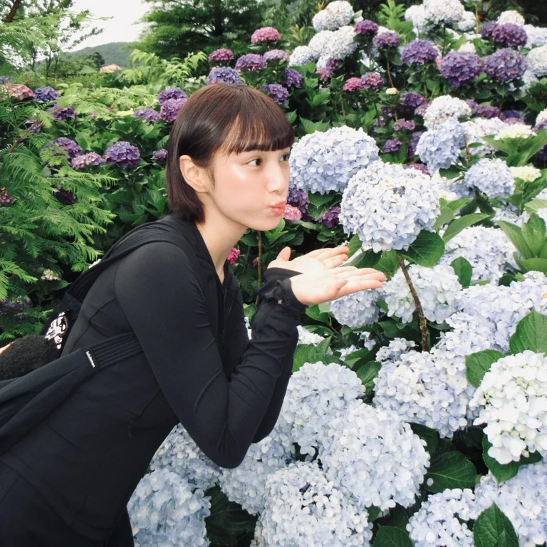 Yixin