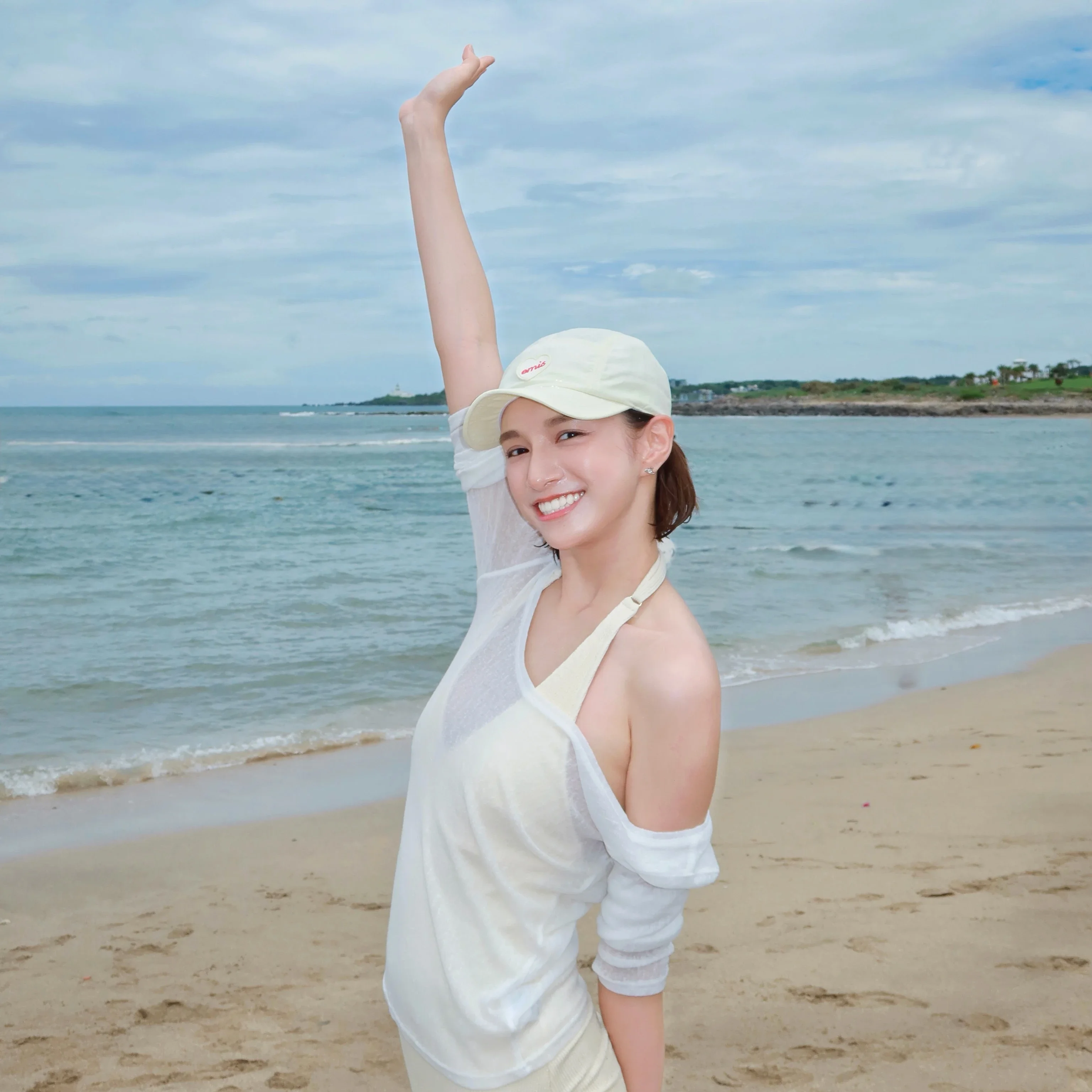 Yixin gallery image