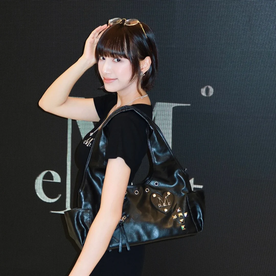 Yixin gallery image