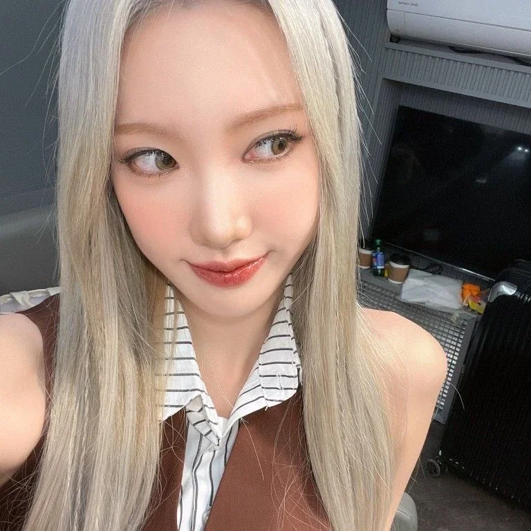 Sua gallery image