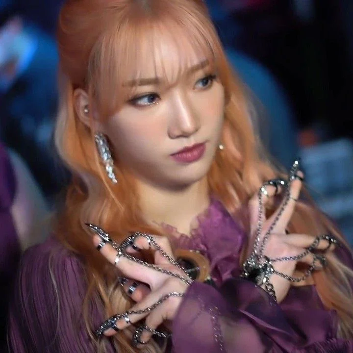 Sua gallery image
