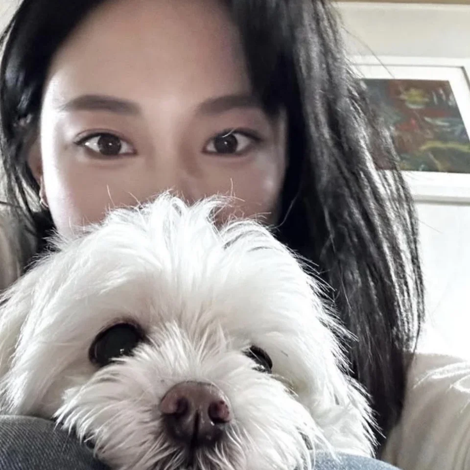 Nahyun gallery image