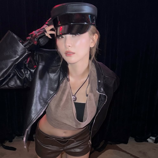 Seulgi gallery image