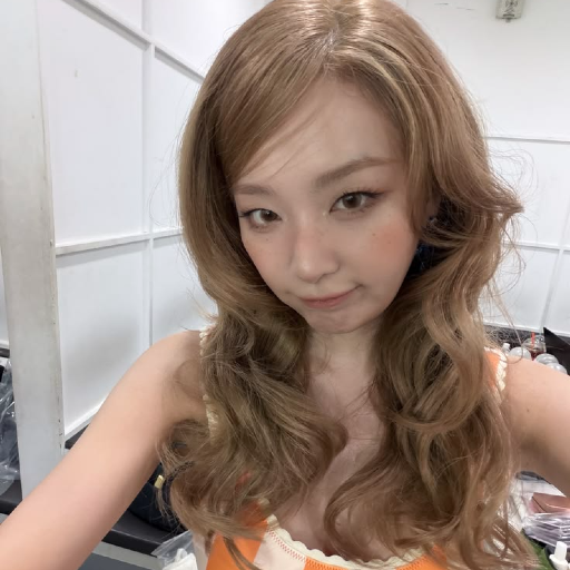 Seulgi gallery image