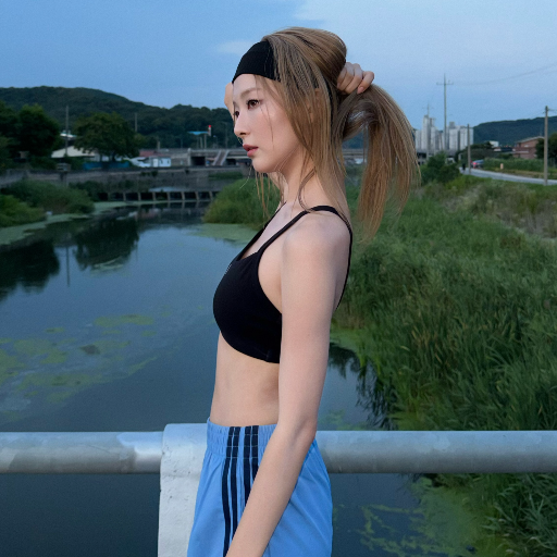 Seulgi gallery image