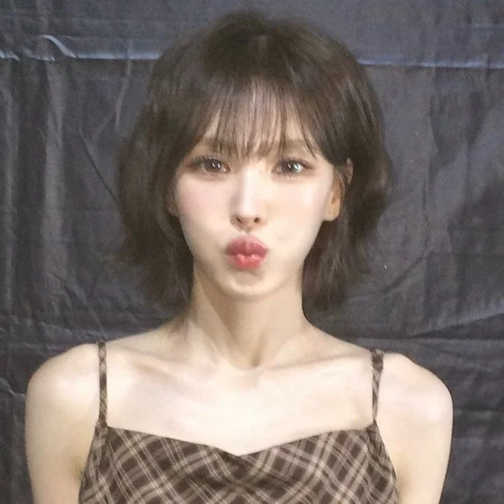 Wendy gallery image