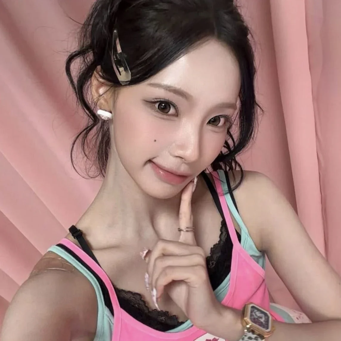 Larawan sa gallery ni Woni