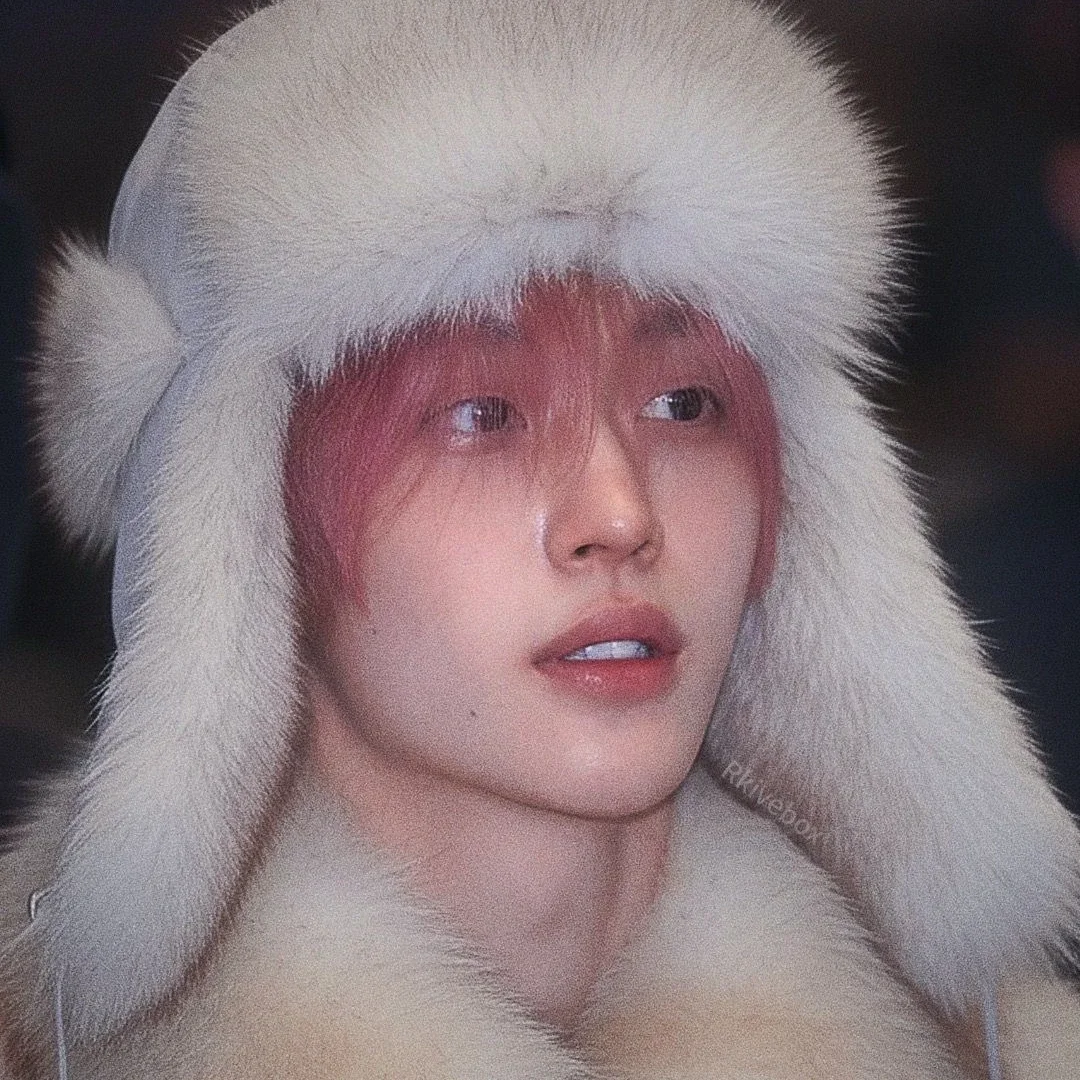 Wonbin gallery image