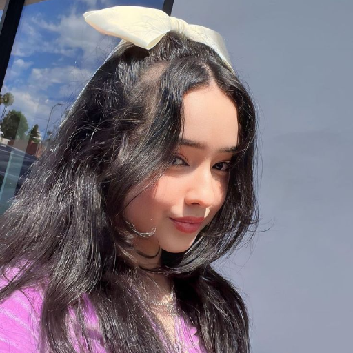 Larawan sa gallery ni Lexi
