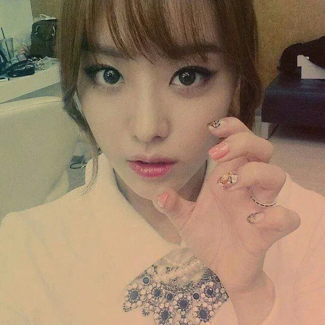 Jieun gallery image