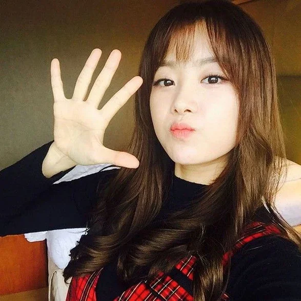 Jieun gallery image