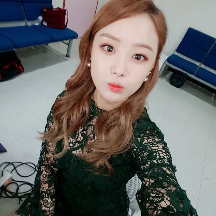 Jieun gallery image