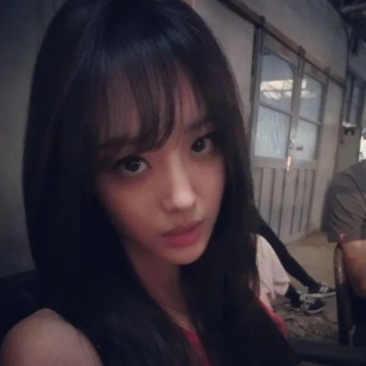 Jieun gallery image