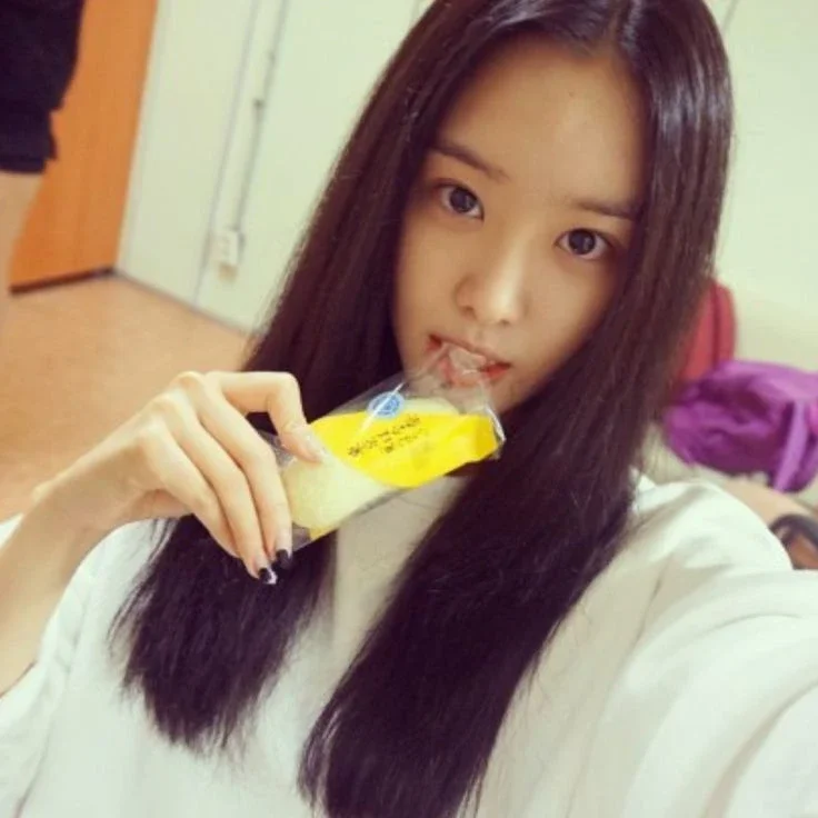 Jieun gallery image