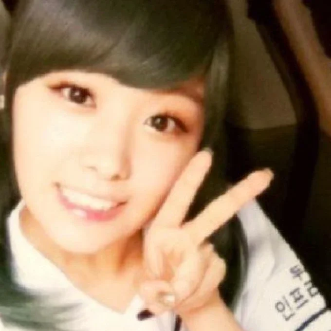 Jieun gallery image