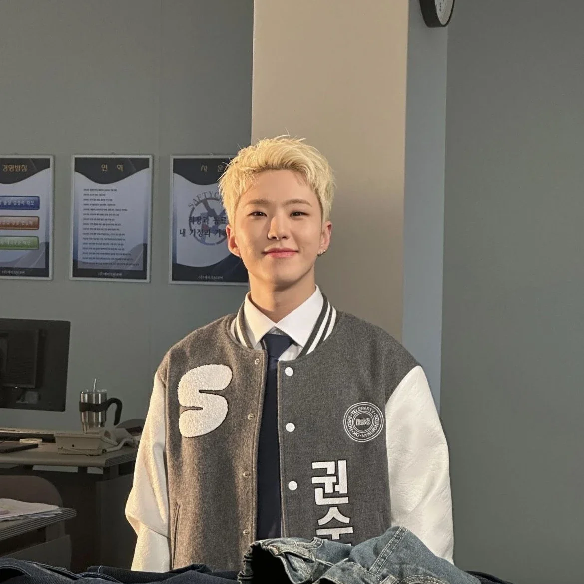 Hoshi gallery image